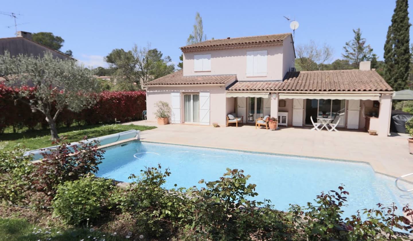 Villa with pool Mougins