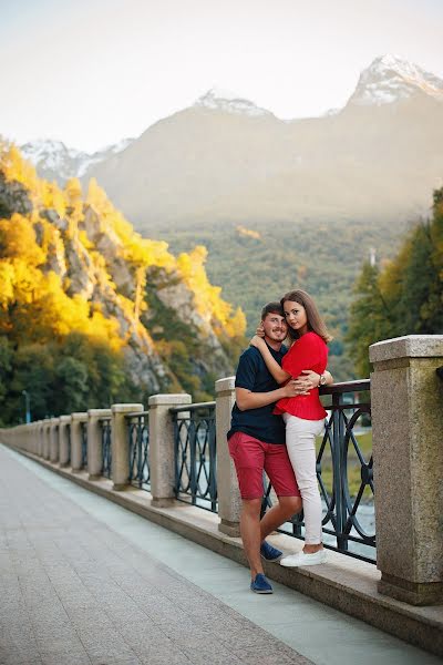 Fotografo di matrimoni Angelina Kozmenko (angelinakd). Foto del 22 marzo 2017