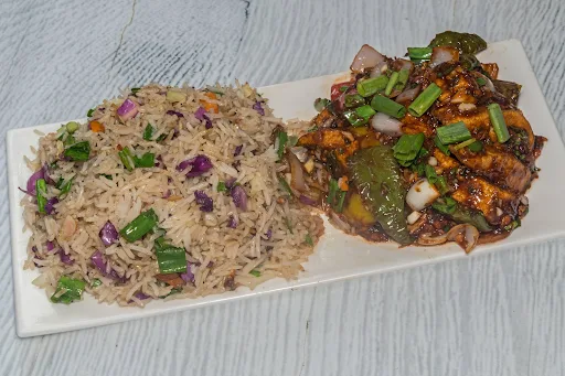 Veg Rice And Chilli Paneer