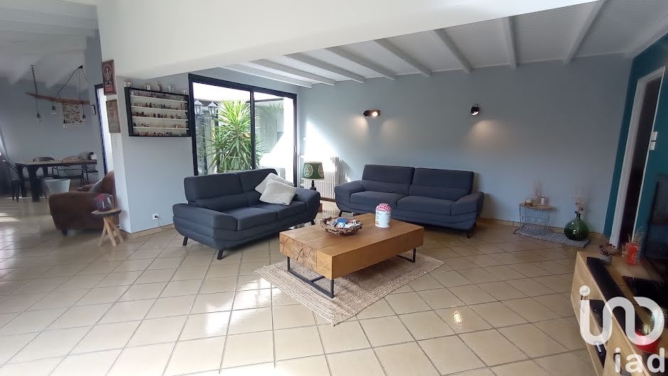 Vente maison 5 pièces 141 m² à Carcassonne (11000), 250 000 €