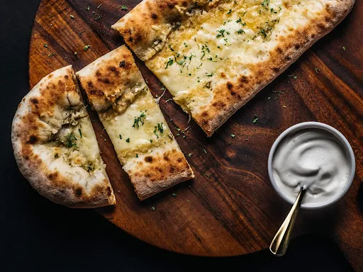 Stuffed Garlic Bread - Classic