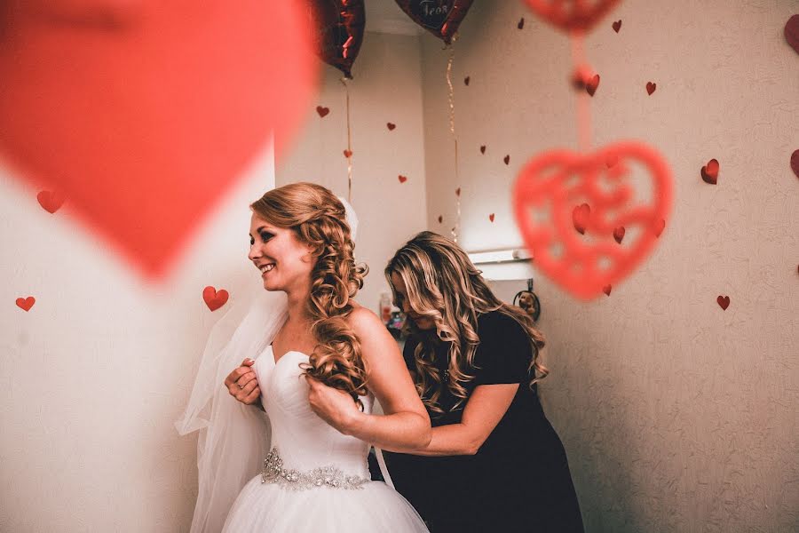婚礼摄影师Yulya Martynenko（martynenkophoto）。2018 5月17日的照片