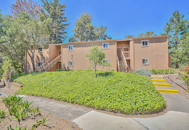 Apartment with pool 19