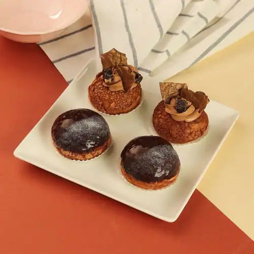 Choux Buns - Box Of 4