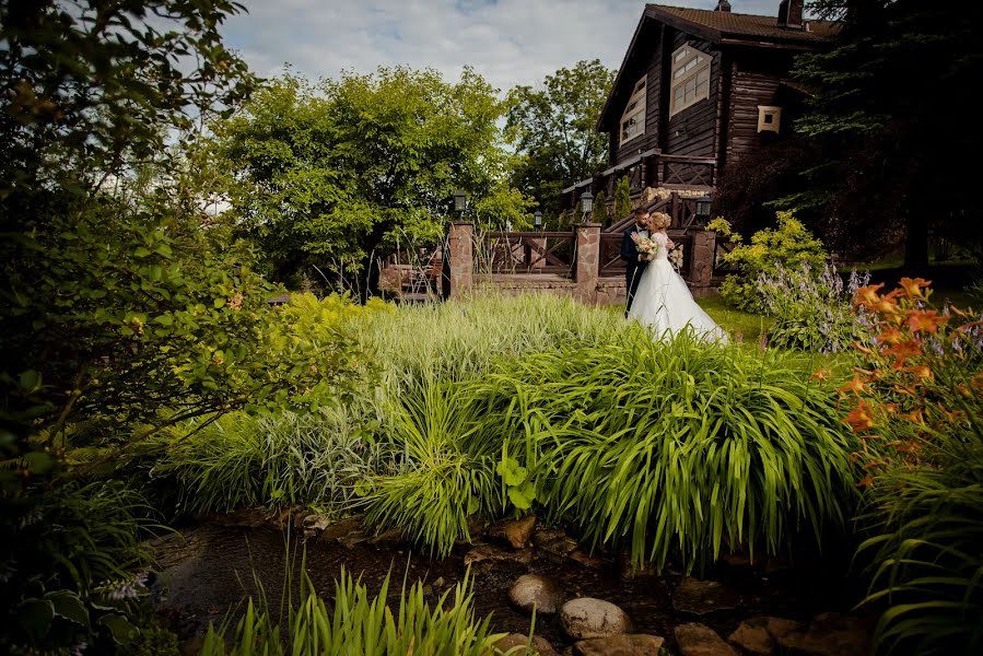 Wedding photographer Dmitriy Sapozhnikov (sapojnikov). Photo of 26 July 2022