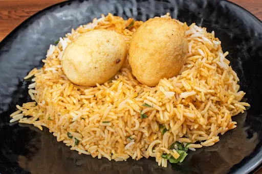 Egg Dum Biryani (650-700gm Apx)+ Beverage