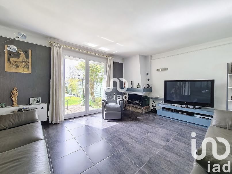 Vente maison 5 pièces 105 m² à Courcouronnes (91080), 315 000 €