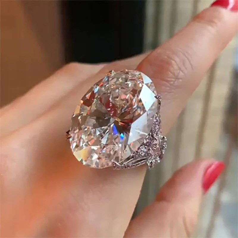 Title 5, Bague femme ovale en zircone super large Un bij...