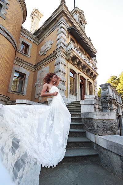 Fotógrafo de casamento Yuliya Kravchenko (redjuli). Foto de 24 de fevereiro 2017