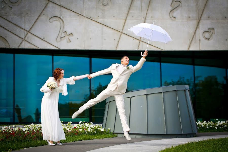 Fotógrafo de casamento Anna Zhukova (annazhukova). Foto de 4 de outubro 2015