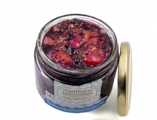 Berrilicious Mixed Berries Chocolate Cake(Jar)