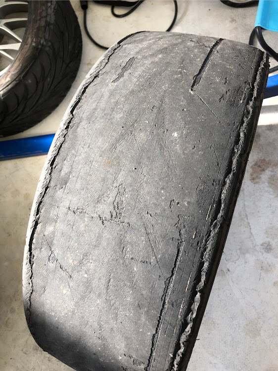 180SXのドリフト・サーキット・ドリ車・走り屋・シルビアに関するカスタム事例の投稿画像4枚目