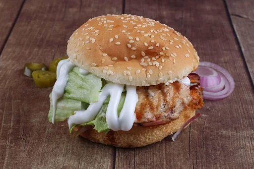 Tandoor Mayo Chicken Burger