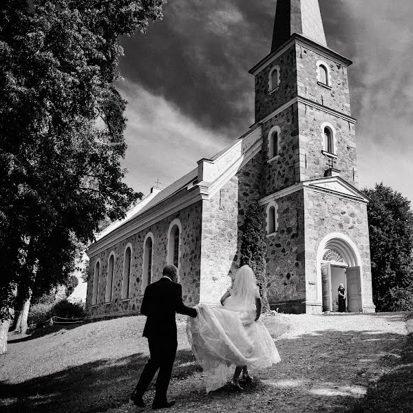 Wedding photographer Vilnis Slūka (vilnissluka). Photo of 29 October 2019