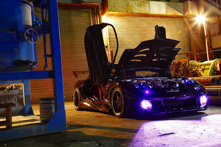RX-7のあっきーさんが投稿したカスタム事例の投稿画像1枚目