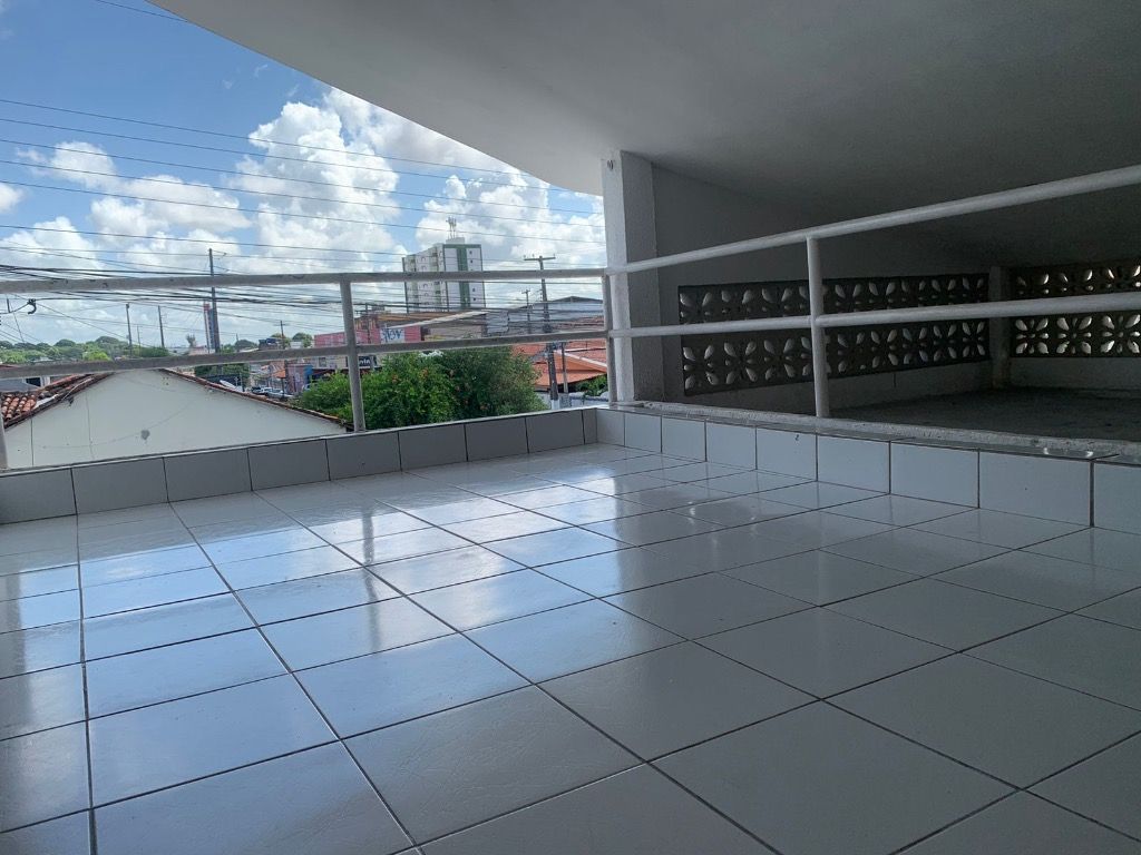 Casa com 3 dormitórios para alugar, 150 m² por R$ 1.500,00/mês - Torre - João Pessoa/PB