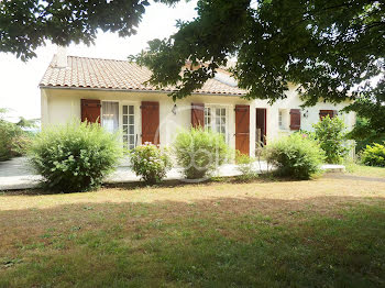 maison à Saint-Maixent-l'Ecole (79)