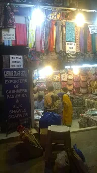 Kashmir Craft Store photo 1