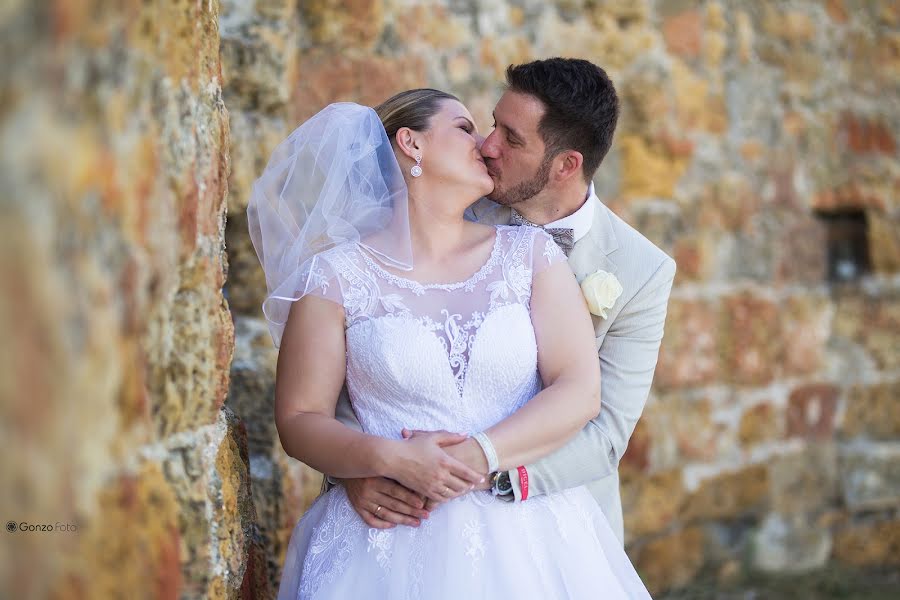 Fotógrafo de casamento Tamás Kovács (tamaskovacs). Foto de 10 de julho 2022