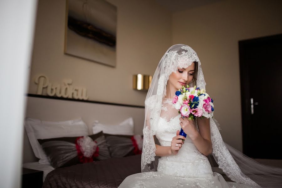 Wedding photographer Yuliya Petrenko (joli). Photo of 26 January 2016