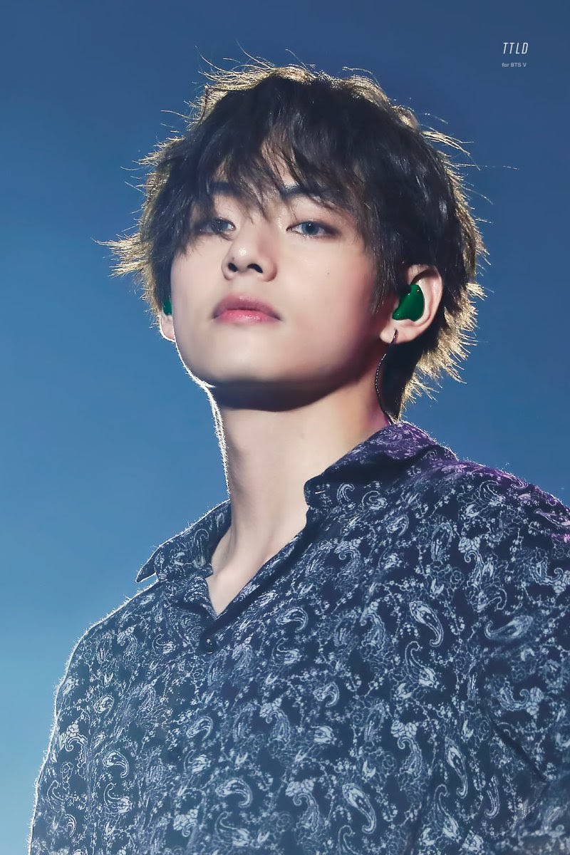  BTS  V  s Chinese Fanclub To Set A New Historic Record In 