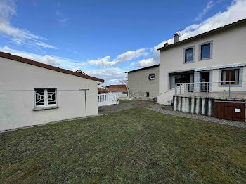 maison à Pérignat-lès-Sarliève (63)