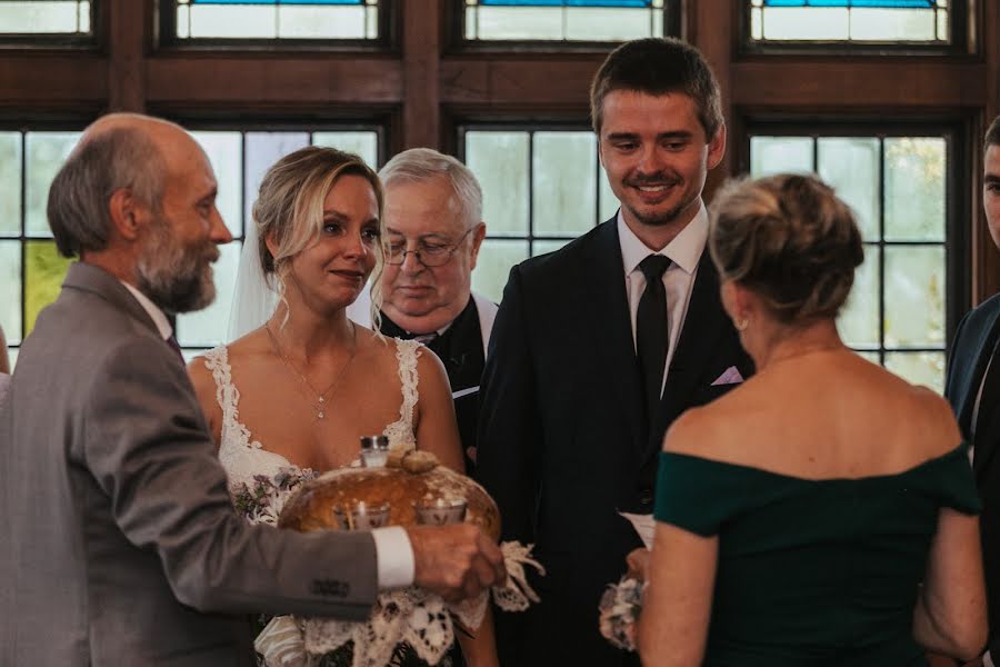 Fotografo di matrimoni Lexie Leuthauser (lexieleuthauser). Foto del 30 dicembre 2019