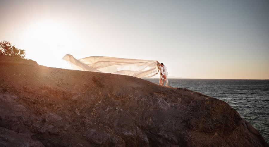 Fotografo di matrimoni Valentina Gagarina (valentinag). Foto del 27 agosto 2020