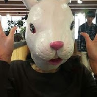 兔子兔子 Rabbit Rabbit 美式漢堡餐廳(板 橋 府 中 店)