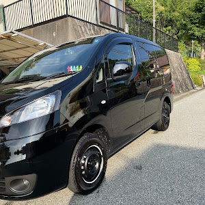 NV200バネット