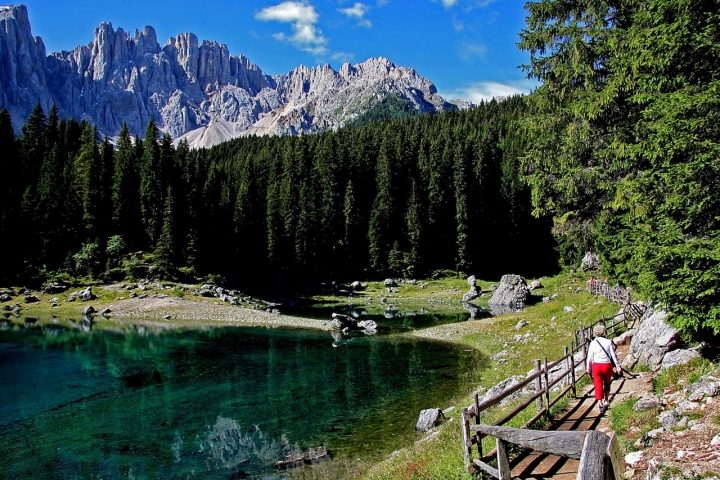 Passeggiata al lago di Carezza. di roberto-copeta