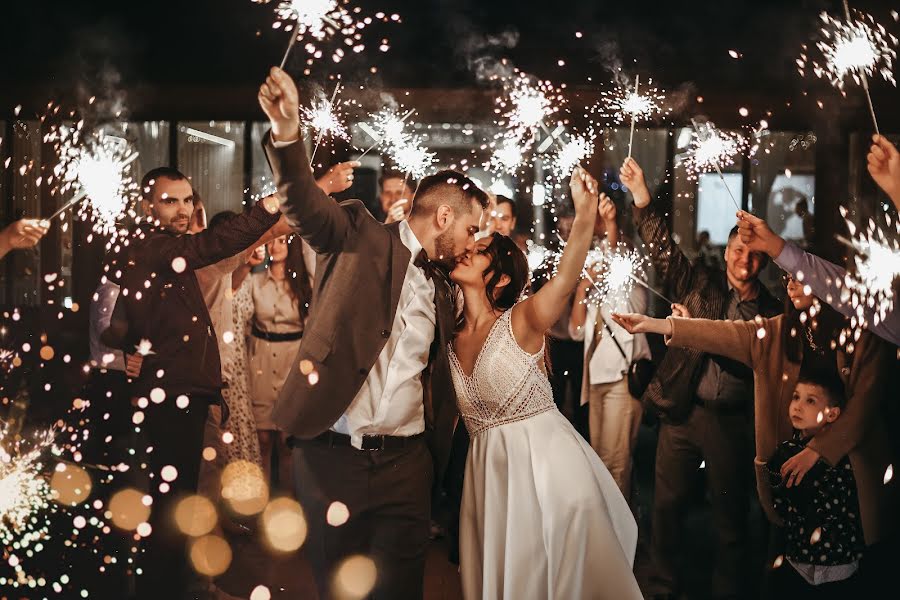 Wedding photographer Ekaterina Aksyutina (ekaaksyutina). Photo of 3 August 2022