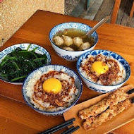 鼎富發豬油拌飯