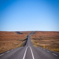 Just a road in Iceland di 