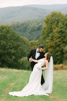 Photographe de mariage Liliana Arseneva (arsenyevaliliana). Photo du 21 février 2023