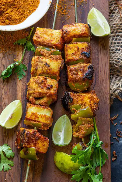 Achari Paneer Tikka [6 Pcs]