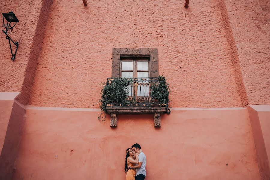 Fotografo di matrimoni Humberto Valadez (bvaladez). Foto del 24 settembre 2019