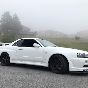 スカイライン GT-R R34