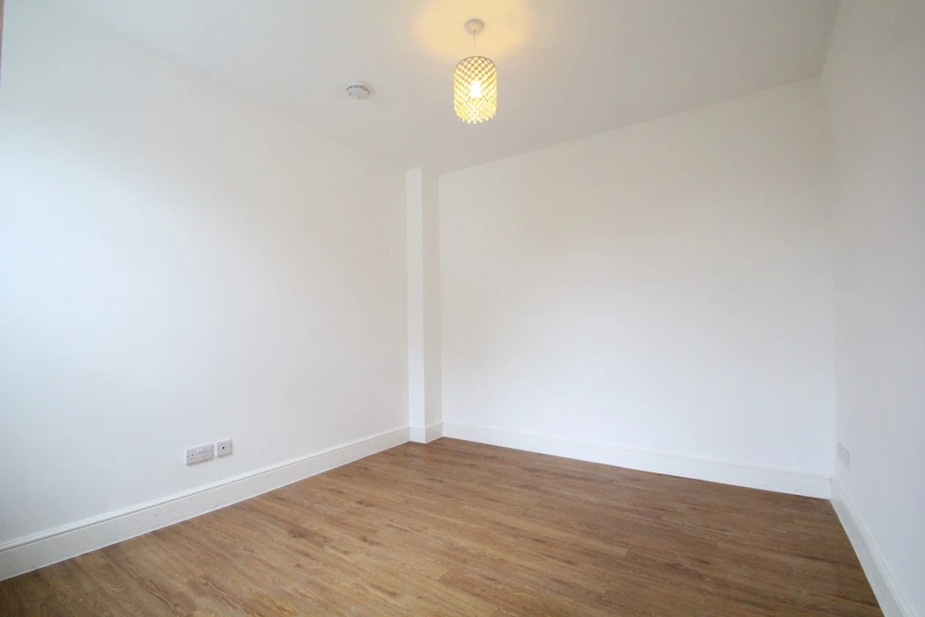 A crisp look, our clients love fresh rooms...so do we 
