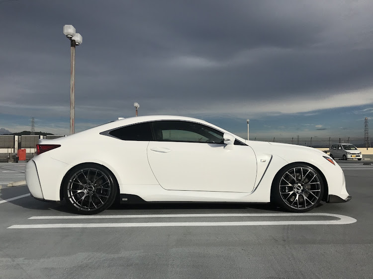 RC FのRCF・RAYS・G16・VOLKRACING・Lexusに関するカスタム事例の投稿画像6枚目