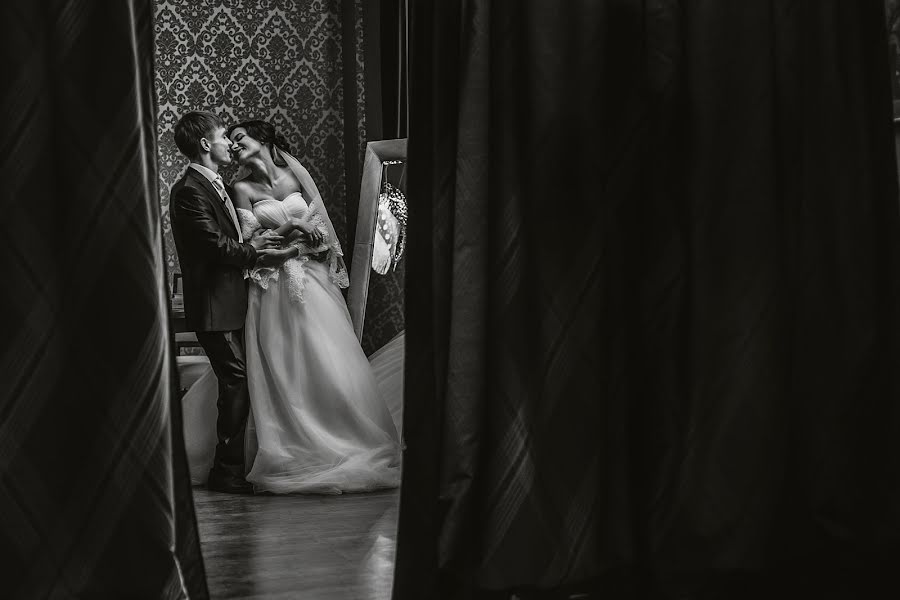 Fotografo di matrimoni Aleksandr Usov (alexanderusov). Foto del 11 gennaio 2017