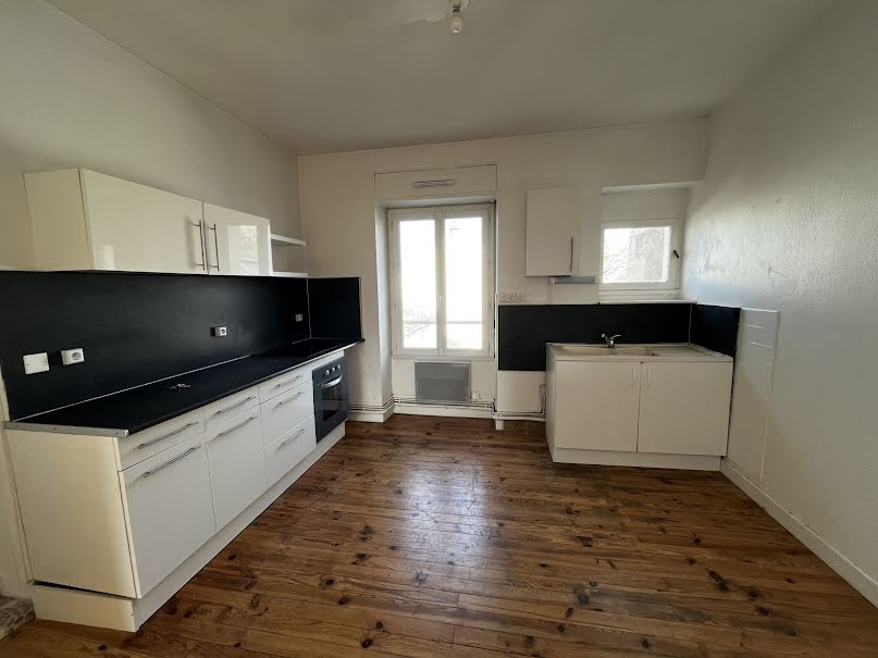 Vente maison  222 m² à Angers (49000), 500 000 €