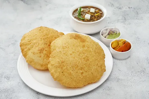 Paneer Chole Bhature