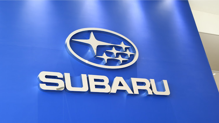 WRX S4のスバル・工場祭・感謝祭・変態の集まり・太田店のソファーで寝そうだった( ˊᵕˋ ;)💦に関するカスタム事例の投稿画像1枚目