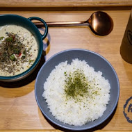 甩泰餐酒館