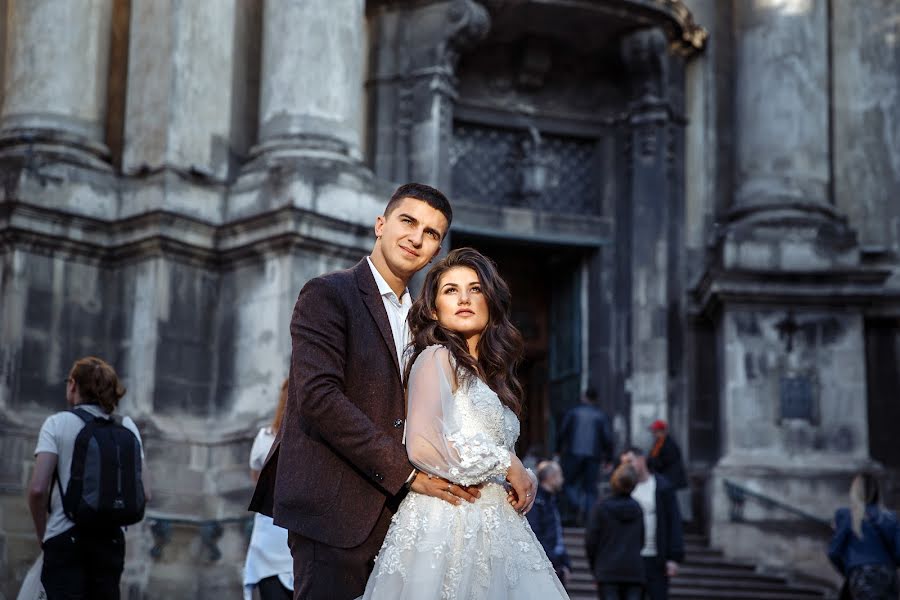 Fotógrafo de casamento Volodymyr Yamborak (yamborak). Foto de 1 de julho 2021