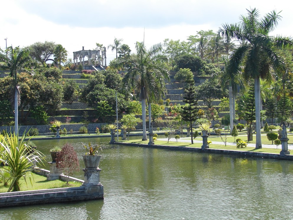 puri taman ujung