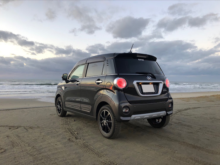 キャストアクティバの夕日と愛車・海までドライブ・夕日撮影・日本海・山形に関するカスタム事例の投稿画像3枚目