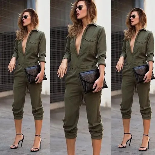 Title 3, Solide kleur met lange mouwen shirt jumpsuit