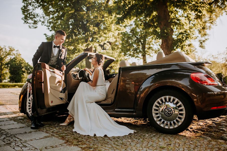 Fotografo di matrimoni Anna Pożarycka (annapozarycka). Foto del 25 luglio 2021